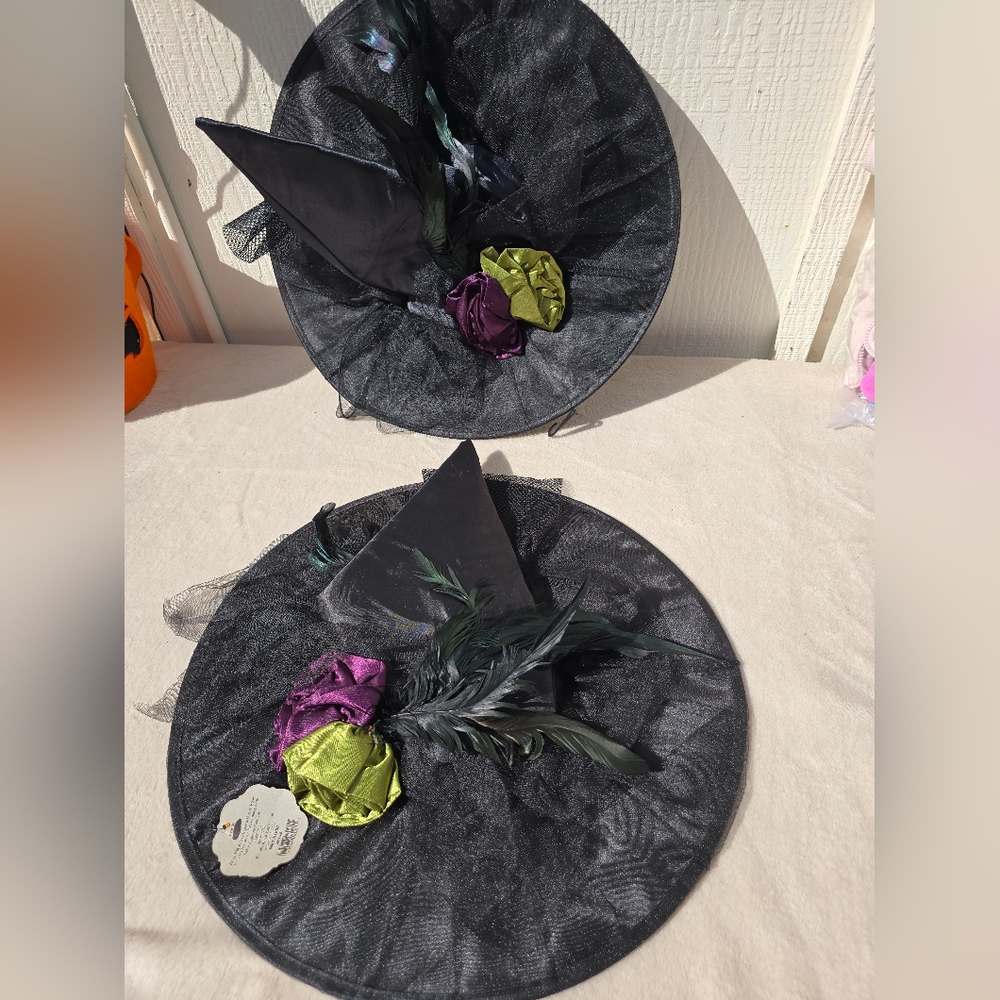 Treat Street Witches hat with flowers